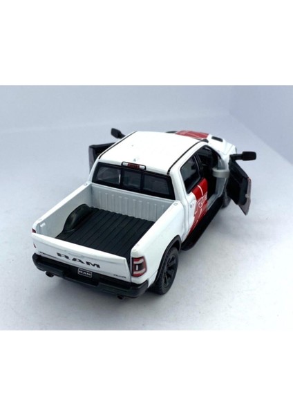 2019 Dodge Ram 1500 W - Çek Bırak 5inch. Lisanslı Model Araba, Oyuncak Araba 1:46 fırsatları