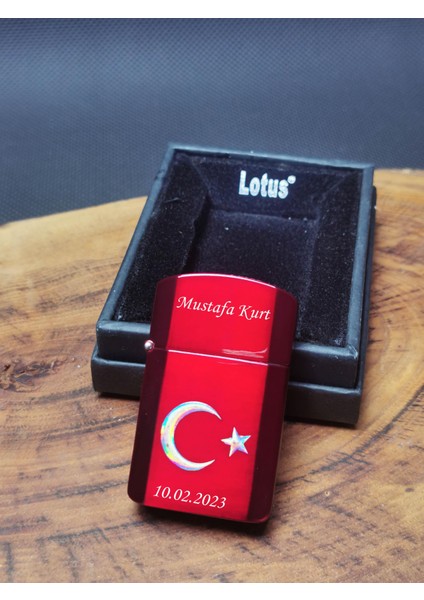 Kişiye Özel Lotus Türk Bayrak Benzinli Çakmak