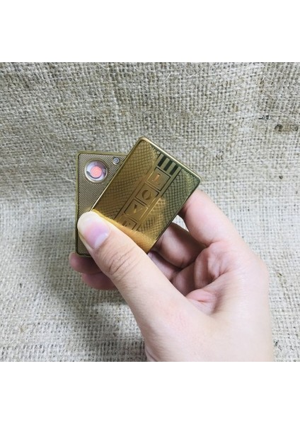 Kişiye Özel Şarjlı Çakmak Gold Kaplan Desenli