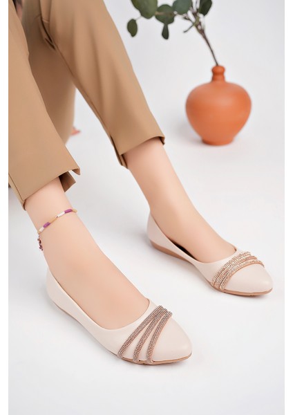 BA04253 Ten Kadın 3 Taşlı Günlük Büyük Numara Babet Ayakkabı - Krem - 37 modelleri