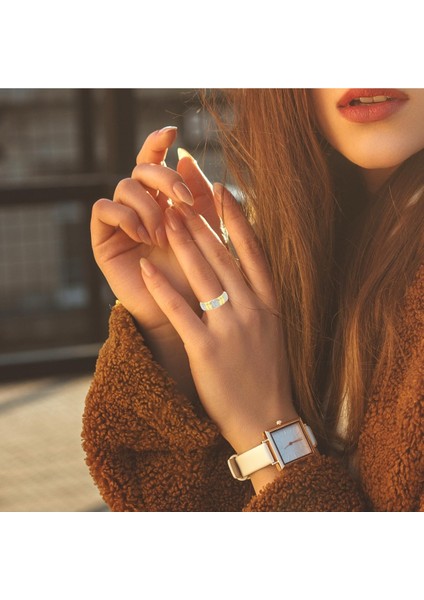 Swarovski Taşlı Modern Tasarım Geniş Tarz Altın Yüzük