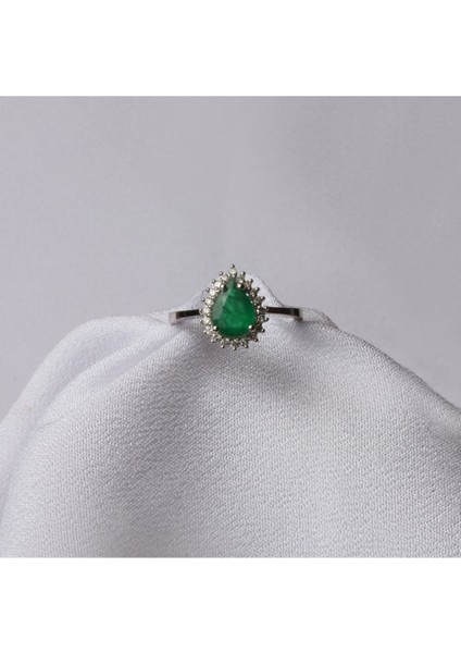 Pırlanta Zümrüt Taşlı Beyaz Altın Yüzük