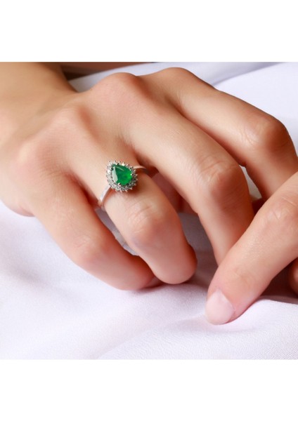 Pırlanta Zümrüt Taşlı Beyaz Altın Yüzük fiyatları