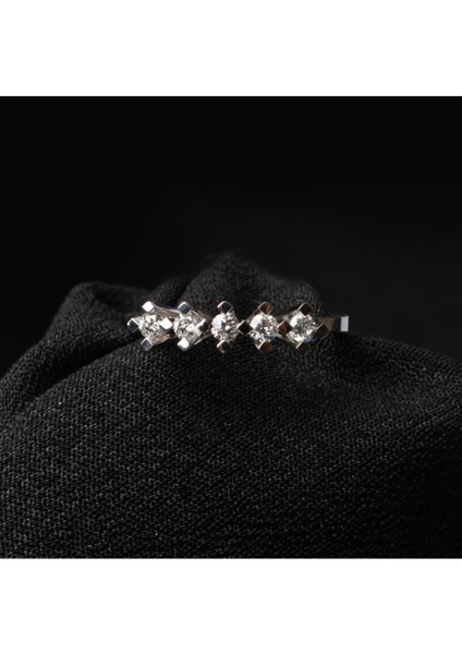 Pırlanta Takoz Tırnak Beştaş Beyaz Altın Yüzük fiyatları