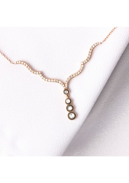 Elmas Kıvrımlı Sıra Taşlı Rose Altın Kolye fiyatları