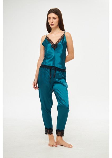 Saf Güzellik Saten Pijama Seti