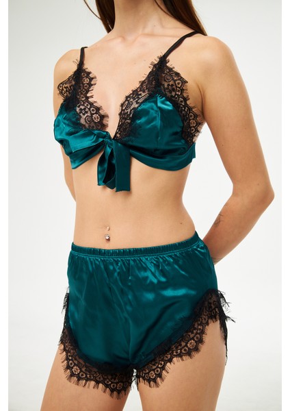 Seductive Nights Saten Şortlu Takım indirimleri