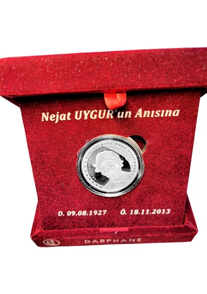 Nejat Uygur Hatıra Parası Gümüs Özel Kutusunda Sertıfıkalı
