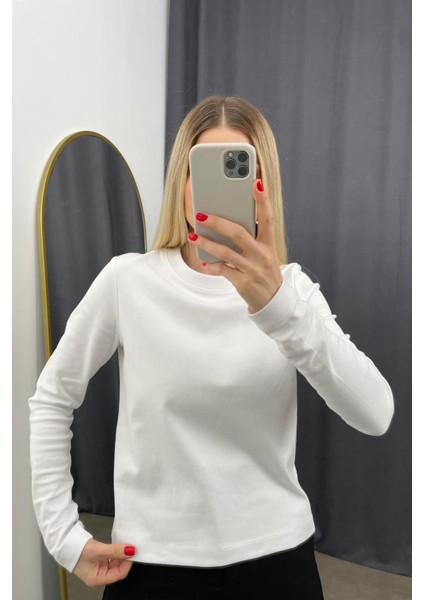 Beyaz Bisiklet Yaka Basic Bluz