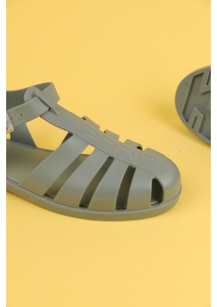 36-40 Numara Igor Biarritz Yeşil Sandalet