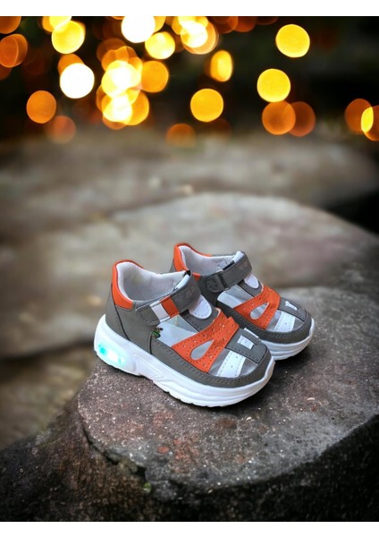 Erkek Bebe Ortopedik Cırtlı Esnek Hafif Nefes Alabilen Beyaz Gri Turuncu Renk Işıklı Bebek Sneaker Spor Ayakkabı