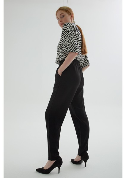 24Y0920K1 Kadın Pantolon fırsatları