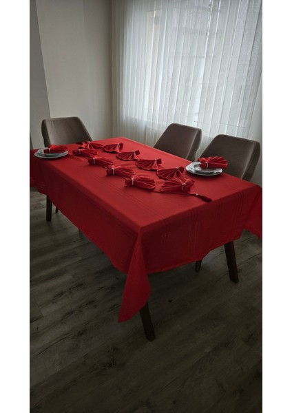 Çizgi Detaylı Masa Örtüsü Kırmızı 12 Kişilik 26 Parça - Masa 160X220...160X400