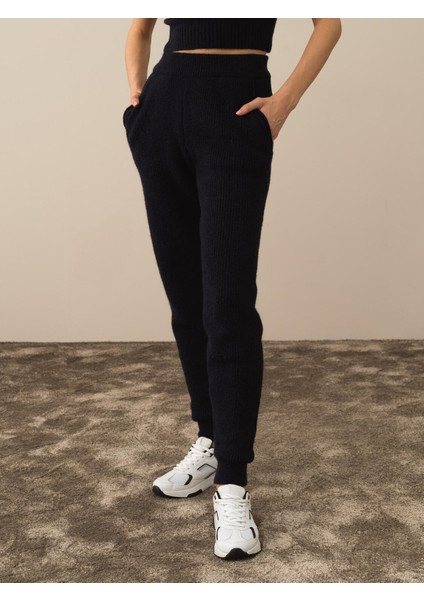 Kadın Lacivert Lüks Pamuk Dokulu Regular Fit Pantolon fiyatları