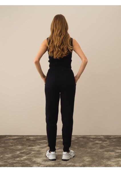 Kadın Lacivert Lüks Pamuk Dokulu Regular Fit Pantolon fırsatları