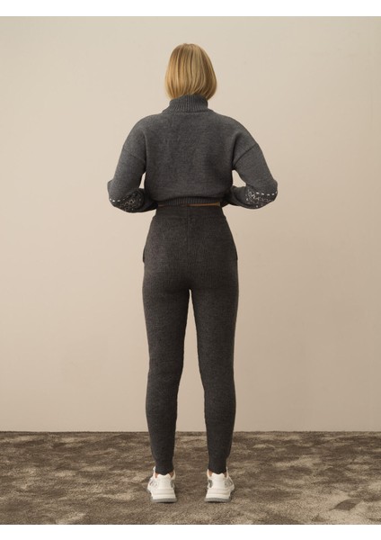 Kadın Koyu Gri Lüks Pamuk Dokulu Regular Fit Pantolon fırsatları