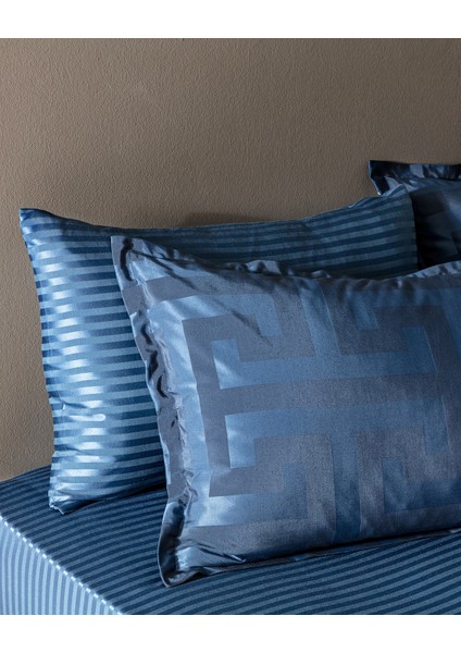 Belda King Size Jakarlı Saten Nevresim Takımı - Lacivert