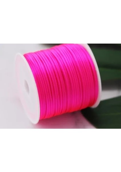 F106 Neon Pembe Tarzı 1mm Halat Saten Rattail Polyester Naylon Kordonlar Dize Çin Düğüm Kordon Dıy Bilezik Takı Yapımı Malzemeleri 50 Metre Rulo (Yurt Dışından)
