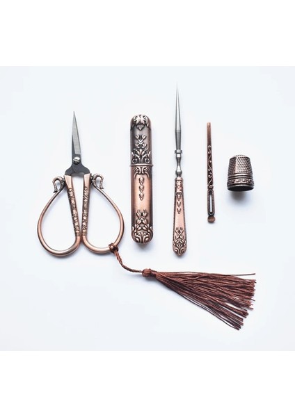 Kırmızı Makas Seti 7 Stili Retro Ors Set Vintage Ors Iğne Depolama Tüpü Bız Geçirici Yüksük Nakış Ipliği Terzi Ors Dikiş Araçları Dıy (Yurt Dışından)