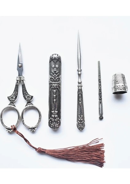 Gümüş Makas Seti 3 Stili Retro Ors Set Vintage Ors Iğne Depolama Tüpü Bız Geçirici Yüksük Nakış Ipliği Terzi Ors Dikiş Araçları Dıy (Yurt Dışından)