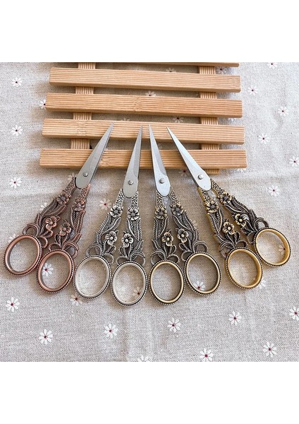 Kırmızı Bakır Tarzı Paslanmaz Çelik Vintage Ors Dikiş Kumaş Kesici Nakış Veya Kuyruk Ipliği Veya Dikiş Makası Için Aletler (Yurt Dışından) fiyatları