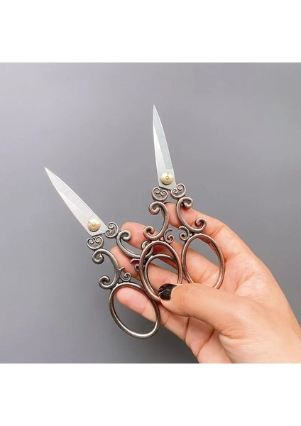 Koyu Gri Tarzı 1 Adet Avrupa Retro Tarzı Dikiş Ors Nakış Retro Terzi Terzi Makası Antika Ors Kumaş Aracı Oya (Yurt Dışından) fiyatları