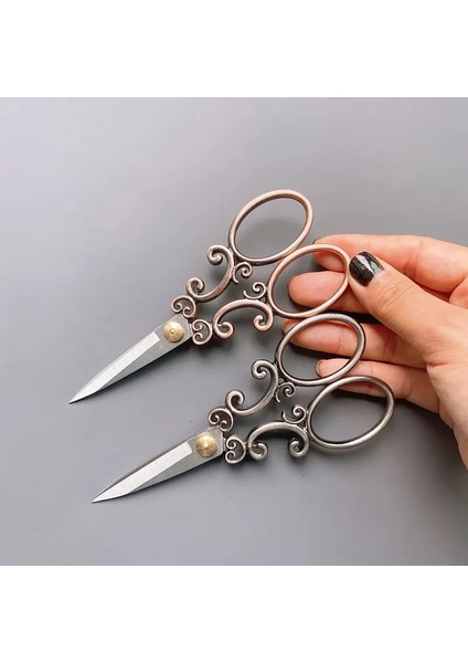 Koyu Gri Tarzı 1 Adet Avrupa Retro Tarzı Dikiş Ors Nakış Retro Terzi Terzi Makası Antika Ors Kumaş Aracı Oya (Yurt Dışından) indirimleri