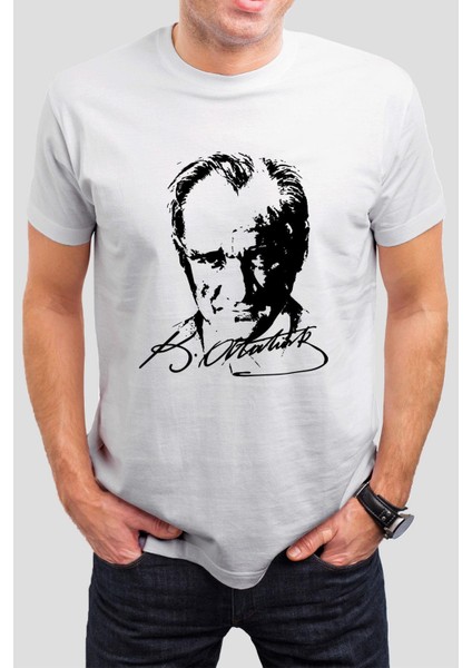 Mustafa Kemal Atatürk Baskılı Beyaz Unisex Tişört