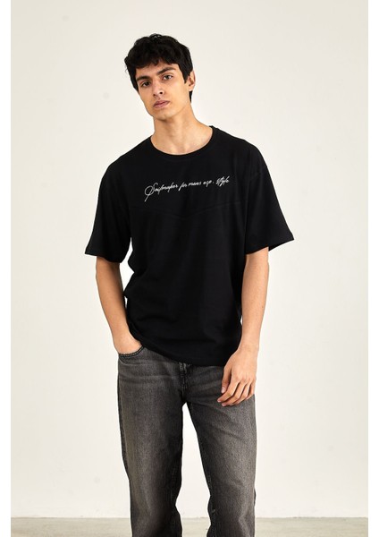 Yarım Oversize Baskılı T-Shirt L - Siyah fırsatları