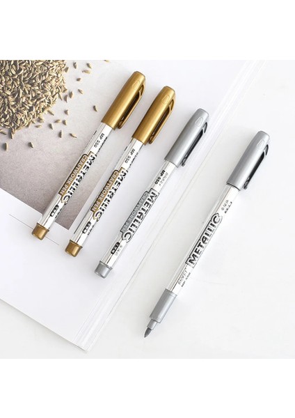 B Tarzı 2pcslot Craftwork Kalem Diy Metalik Su Geçirmez Kalıcı Boya Marker Kalemler Altın ve Gümüş Çizim Öğrencileri Malzemeleri Için Marker (Yurt Dışından) fiyatları