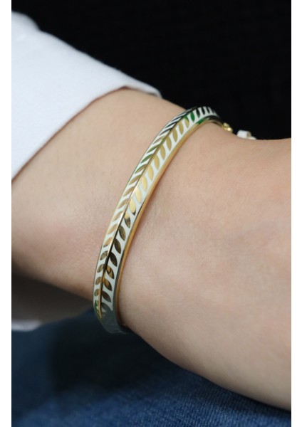 Mineli Yaprak Model Kelepçe 14 Ayar A057732