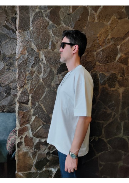 Beyaz Basic T-Shirt modelleri