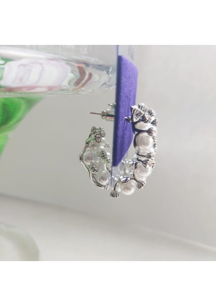 Kristal Taşlı ve Incili Silver Renkli Halka Küpe indirimleri