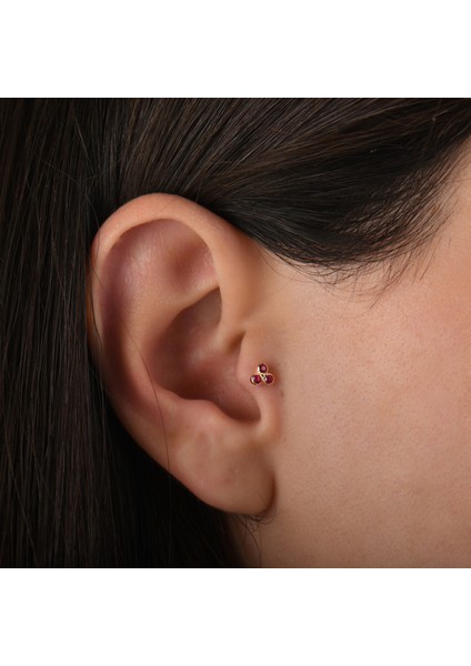 Yakut Taşlı Altın Tragus Piercing