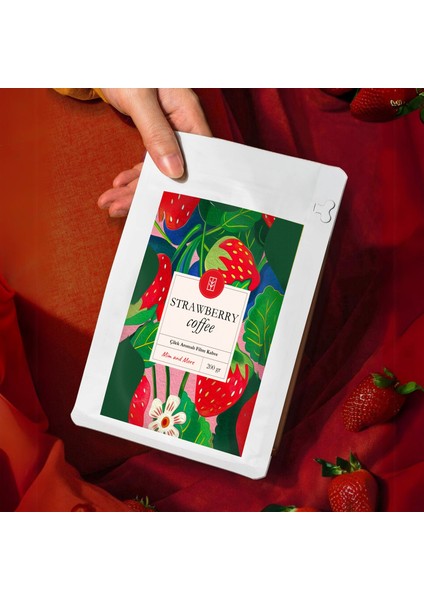 Strawberry Coffee Çilek Aromalı Kahve Çekirdek Kahve 200 gr