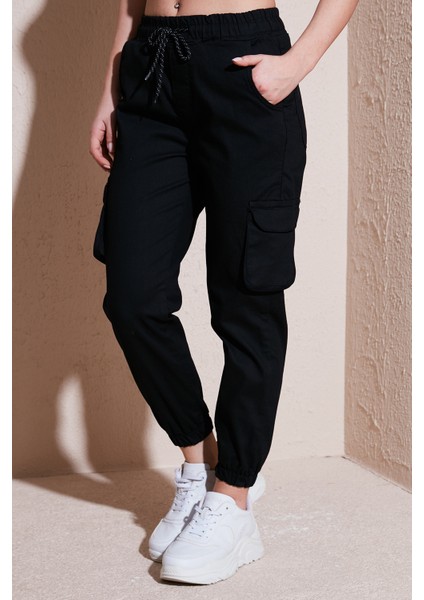 Pamuklu Regular Fit Jogger Kargo Pantolon Bayan Pantolon 24Y0129K1 fırsatları
