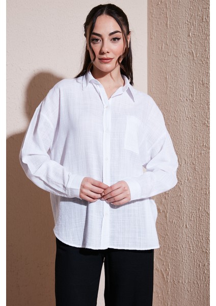 Pamuklu Relaxed Fit Tek Cepli Gömlek Bayan Gömlek 24Y0245K1