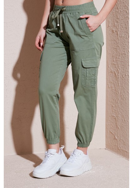 Yüksek Bel Regular Fit Jogger Kargo Pantolon Bayan Pantolon 24Y0311K1 fırsatları