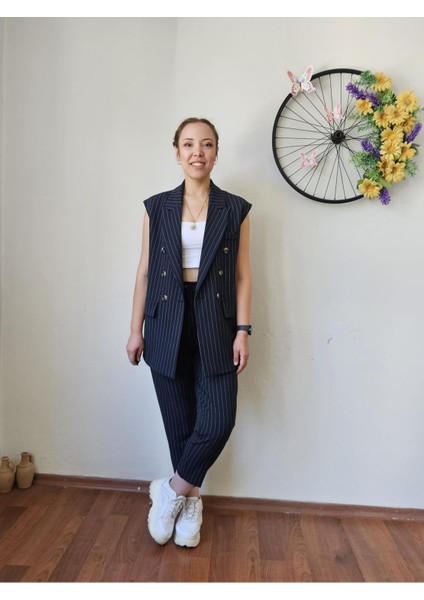 Lacivert Premium Boy Fit Kadın Pantolon Kolsuz Ceket Yelek Takımı Atlas Kumaş fırsatları