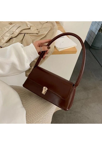 Kahverengi Koltuk Altı Çantası Kadın Çantası 2023 Fransız Fashionniche Çanta Batı Tarzı Yeni Trendy Taşınabilir Tüm Maç Ins Omuz Çantası Çanta (Yurt Dışından)