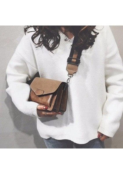 Siyah Netizens Yeni Moda Çok Yönlü Crossbody Çanta Kore Versiyonu Vintage Geniş Omuz Askısı El Tek Omuz Küçük Kare Çanta (Yurt Dışından) fiyatları