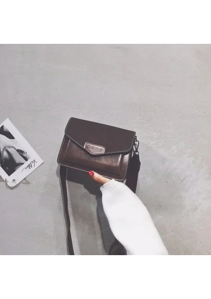 Siyah Netizens Yeni Moda Çok Yönlü Crossbody Çanta Kore Versiyonu Vintage Geniş Omuz Askısı El Tek Omuz Küçük Kare Çanta (Yurt Dışından) fırsatları