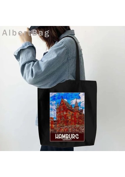 B Hamburg 35 cm x 40 cm Londra Louvre Pisa Kiev Roma Santorini Atina Bali Berlin Boston Dubai Dublin Floransa Mürekkep Suluboya Resim Totes Çanta Hangbag (Yurt Dışından)