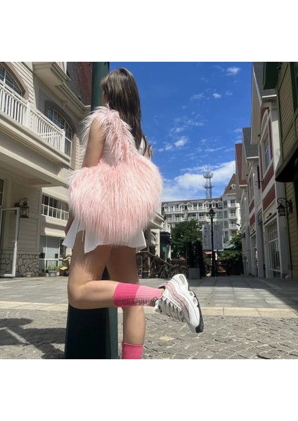 Kahverengi Şeftali Kalp Çanta Kadın Plaj Yün Kürk Kalp Şeklinde Sevimli Crossbody Omuz Çantası (Yurt Dışından) modelleri