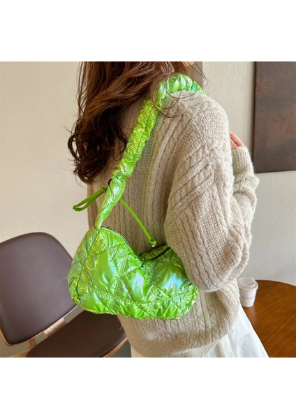 Kadınlar Için Kırmızı Kapitone Çapraz Ceset Çanta Pileli Yastıklı Omuz Çantası Ipli Kabarcıklar Bulut Aşağı Hobo Çanta Şık Çanta Çanta 2023 (Yurt Dışından) indirimleri