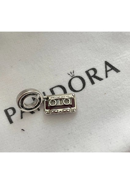 Galaksinin Koruyucuları Casetta Charm