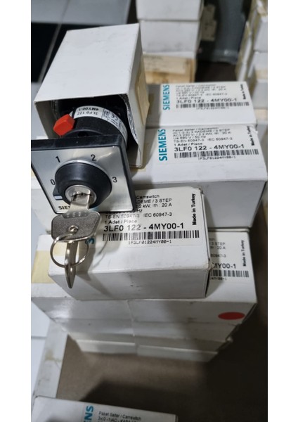 3lf0 122-4MY00-1 (0-1-2-3) 3 Kademeli Paket Şalter 230V 2,2kw 20AMPER