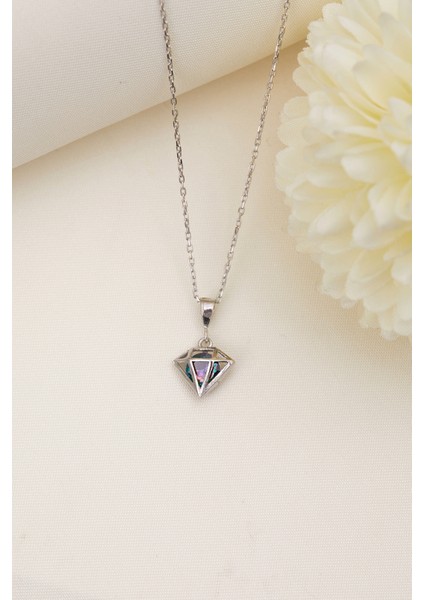 Kadın Elmas Model 925 Ayar Gümüş Kolye