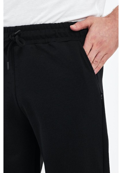 Erkek Yanları Cepli Siyah Bermuda Diz Altı Kapri Beli Ayarlanabilir Lastikli Uzun Şort indirimleri