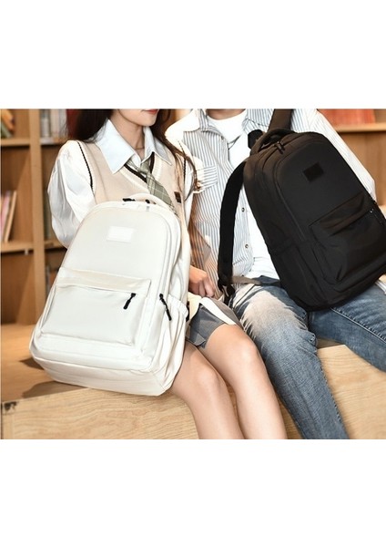 Erkek ve Kadın Büyük Kapasiteli Sırt Çantası (Yurt Dışından) modelleri